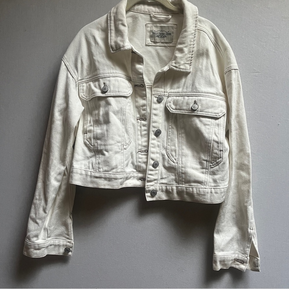 Ashley Vintage Charm Cropped White Denim Jacket 100% Cotton Boxy Size L
